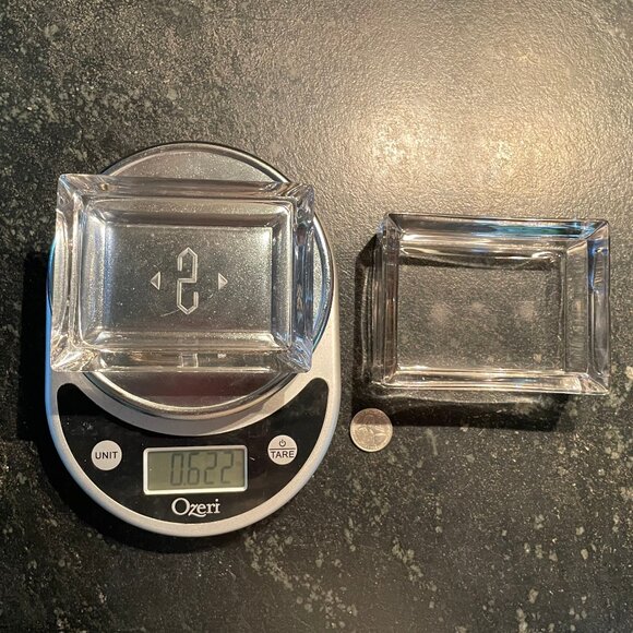 Unique 5" x 4" (Approx.) Crystal Box With "S" Etched on Lid - Picture 7 of 8